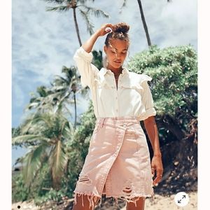 Free People Parker Wrap Skirt
Size 26 NWT